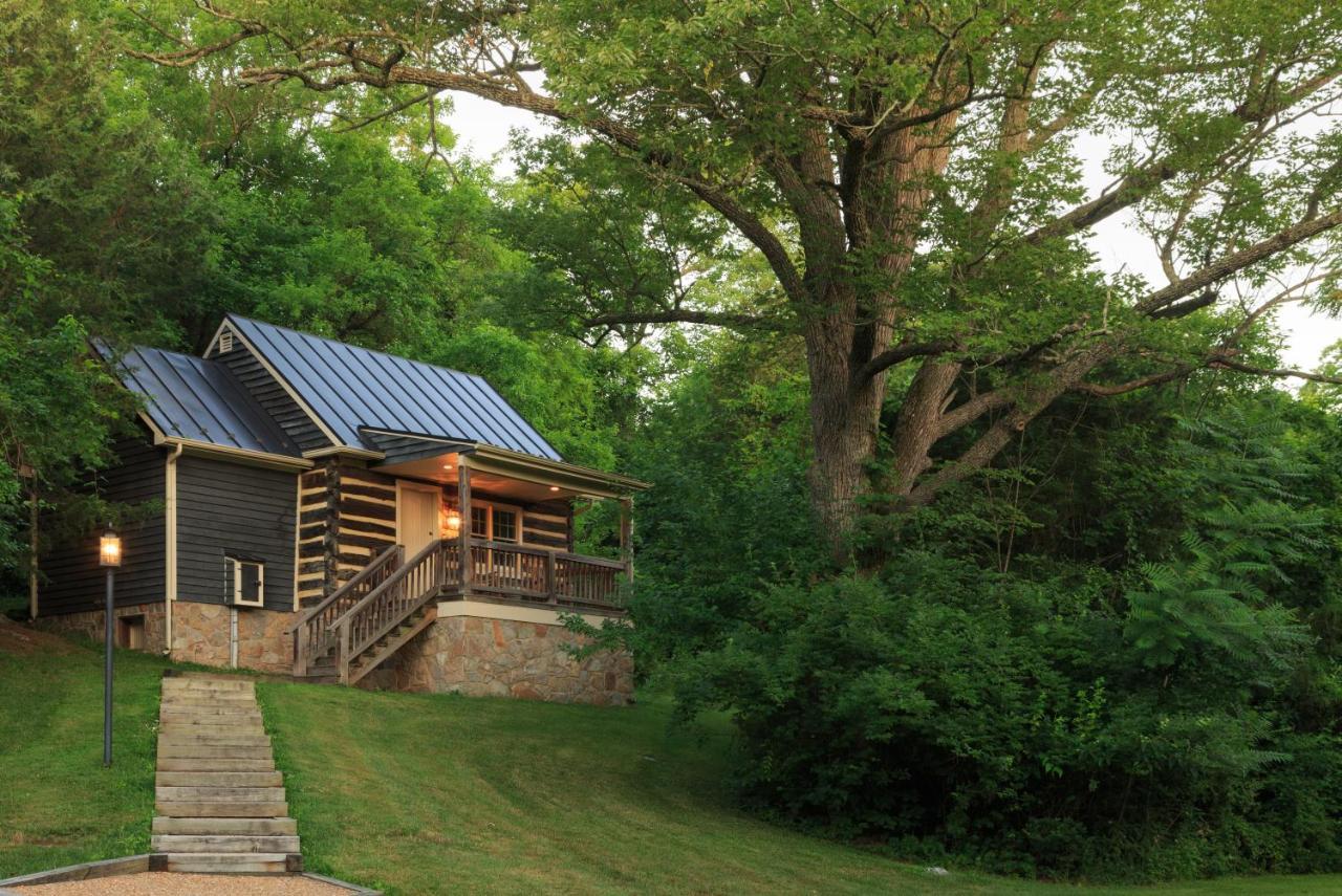 Inn And Cabins At Vaucluse Spring Stephens City Экстерьер фото