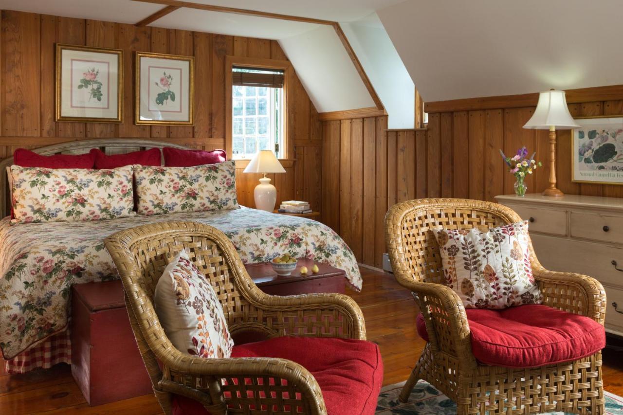 Inn And Cabins At Vaucluse Spring Stephens City Экстерьер фото